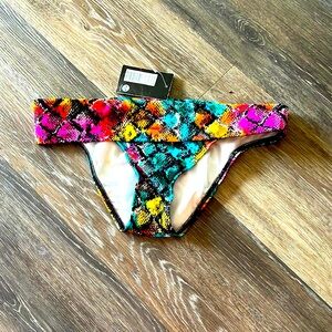 NWT Roxy fold over multicolor snake print bikini swim bottoms M